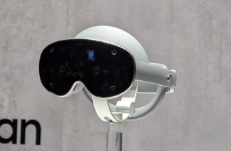 How Does Samsung’s First VR Headset Examine to the Imaginative and prescient Professional? These Leaks Might Inform Us Every part