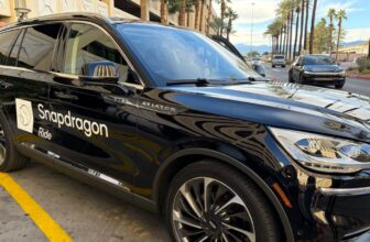 Qualcomm Desires You to Know That Its New Automotive Chip Has Multitasking Baked In